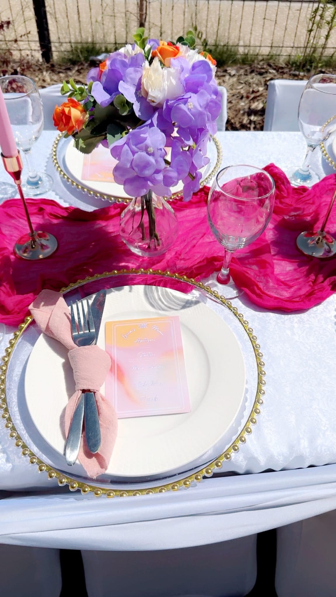 Fuchsia & paars thema, tafelloper